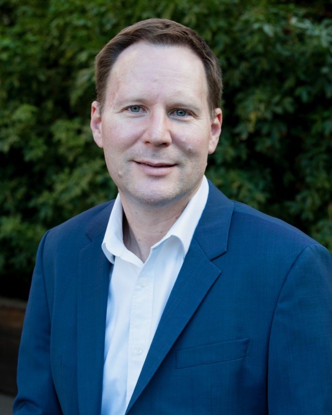 Mr Richard Brouwer, colorectal and general surgeon